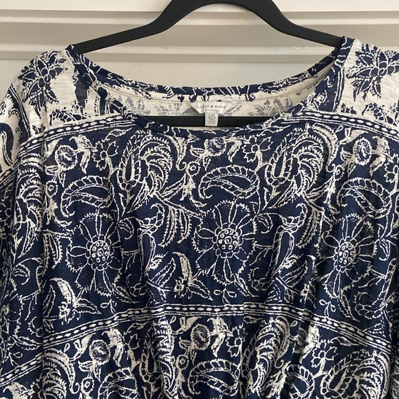 LB front tie shirt - Picture 2 of 3